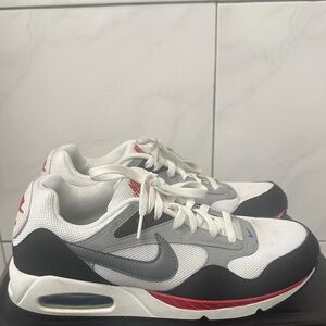 Nike Air Max Correlate